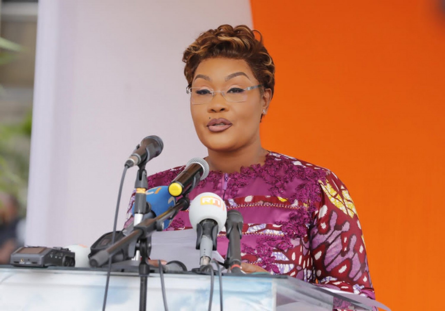 Côte d'Ivoire :    Journée nationale de la paix, Myss Belmonde Dogo : « Tournons le dos aux erreurs qui ont conduit notre pays au bord du précipice »