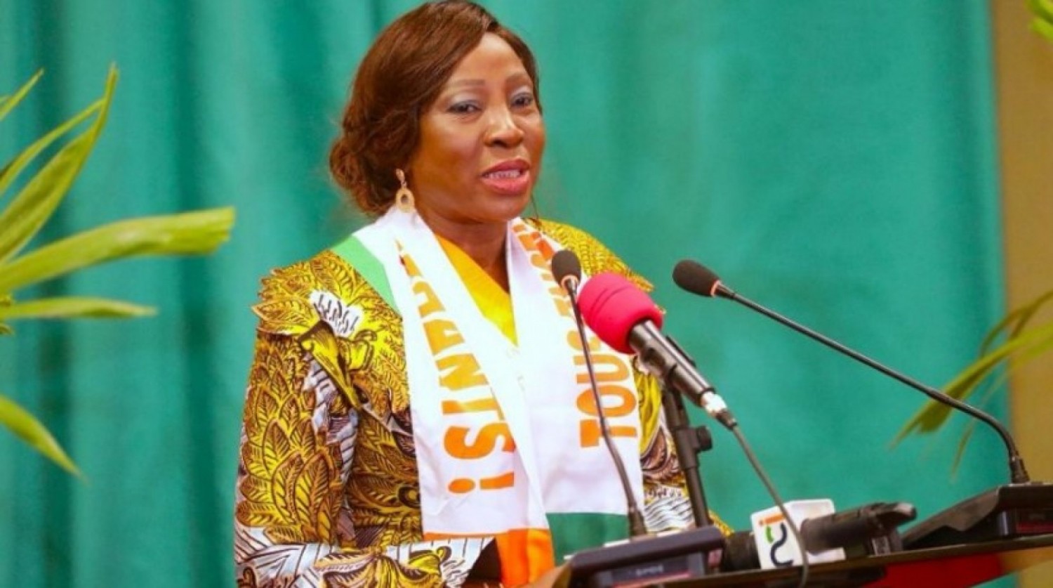 Côte d'Ivoire : La Présidente du Sénat investie présidente d'honneur du CNSE, reçoit ses attributs dont, un maillot des éléphants floqué en son nom