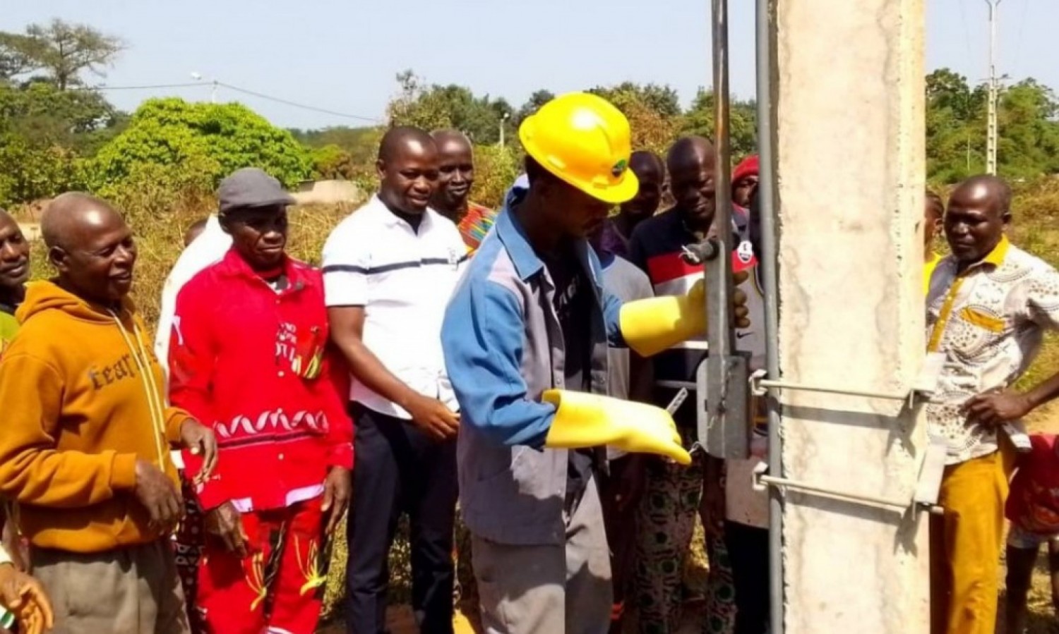Côte d'Ivoire : Bouaké, après son électrification, le village de Lokanou remercie le président Ouattara