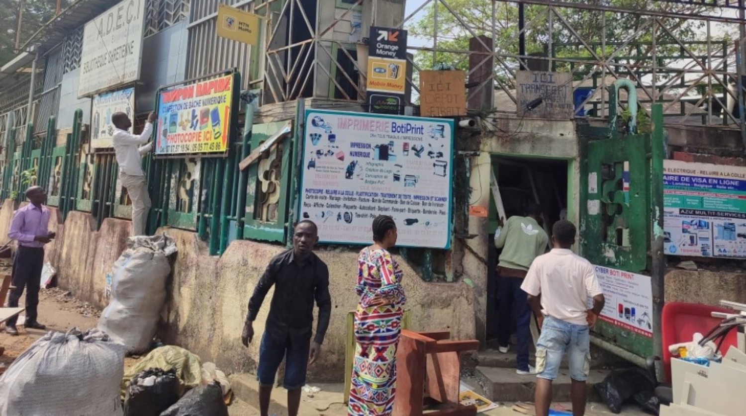 Côte d'Ivoire : Plateau, Bacongo chasse les commerçants du marché Djê Konan sis à proximité de l'hôtel Du District
