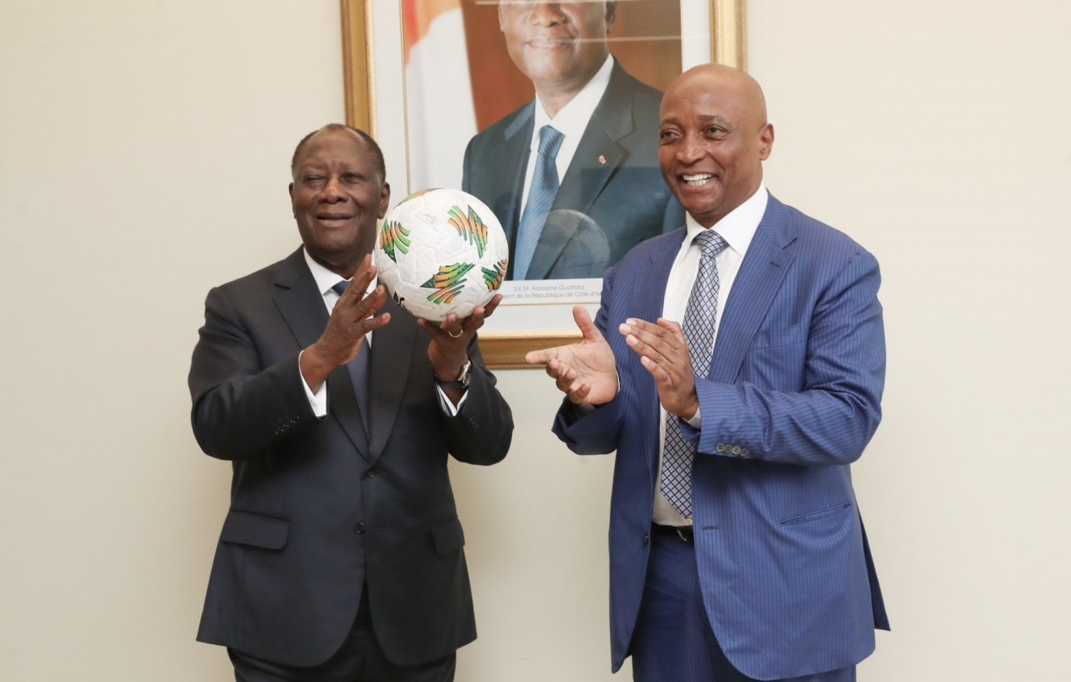 Côte d'Ivoire : A Abidjan, le président de la CAF remercie le chef de l'Etat pour son grand engagement dans l'organisation de la CAN