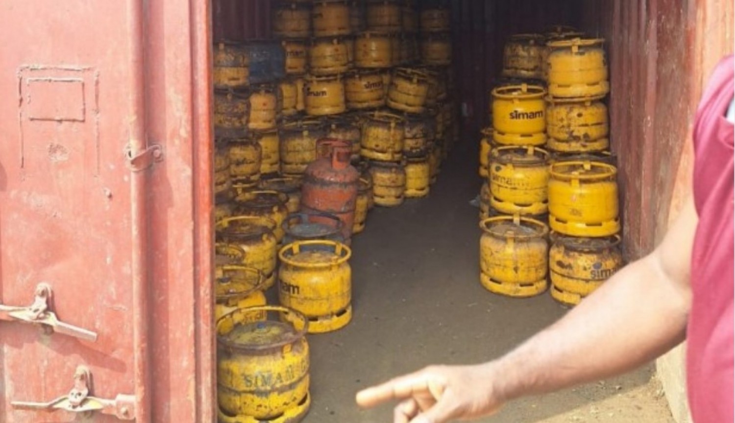 Côte d'Ivoire : Transvasement illicite de gaz butane, 264 bouteilles saisies et 29 véhicules immobilisés