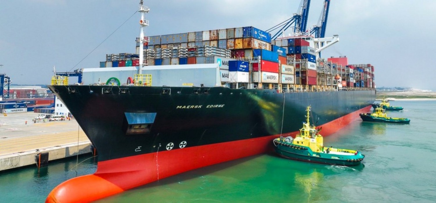 Nigeria :  Accostage du Maersk Edirne, le plus grand porte-conteneurs au port de Lekki