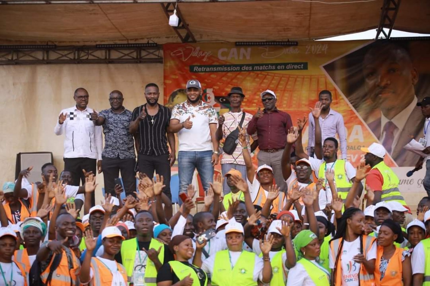 Côte d'Ivoire : Des ex-footballeurs sensibilisent les jeunes contre des fléaux sociaux