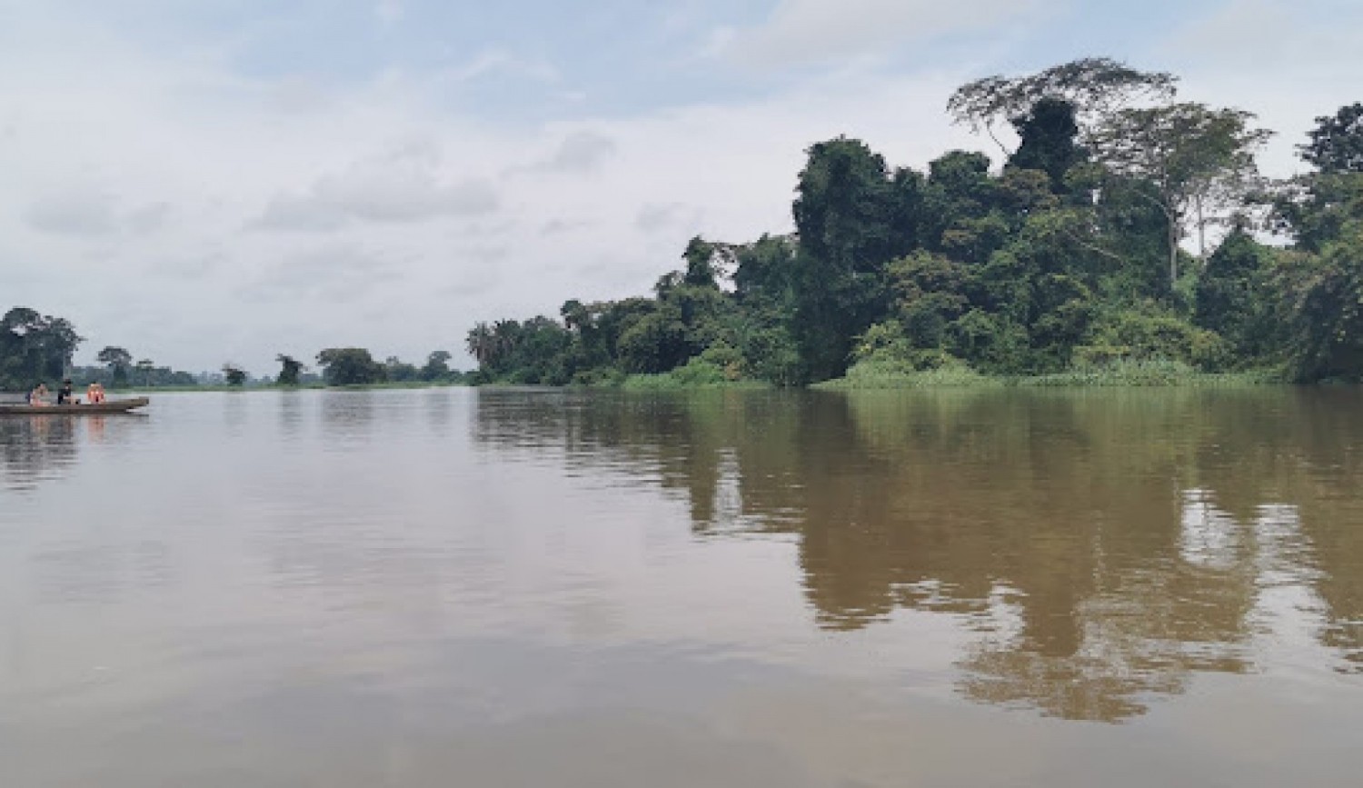 Côte d'Ivoire : Deux jeunes portés disparus dans le fleuve Bandama, l'un retrouvé mort