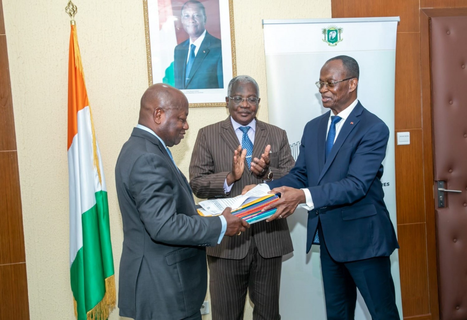 Côte d'Ivoire : Ministère des Affaires Etrangères, Daouda Diabaté part et cède le poste de  secrétaire général à  Yapi Koffi Evariste