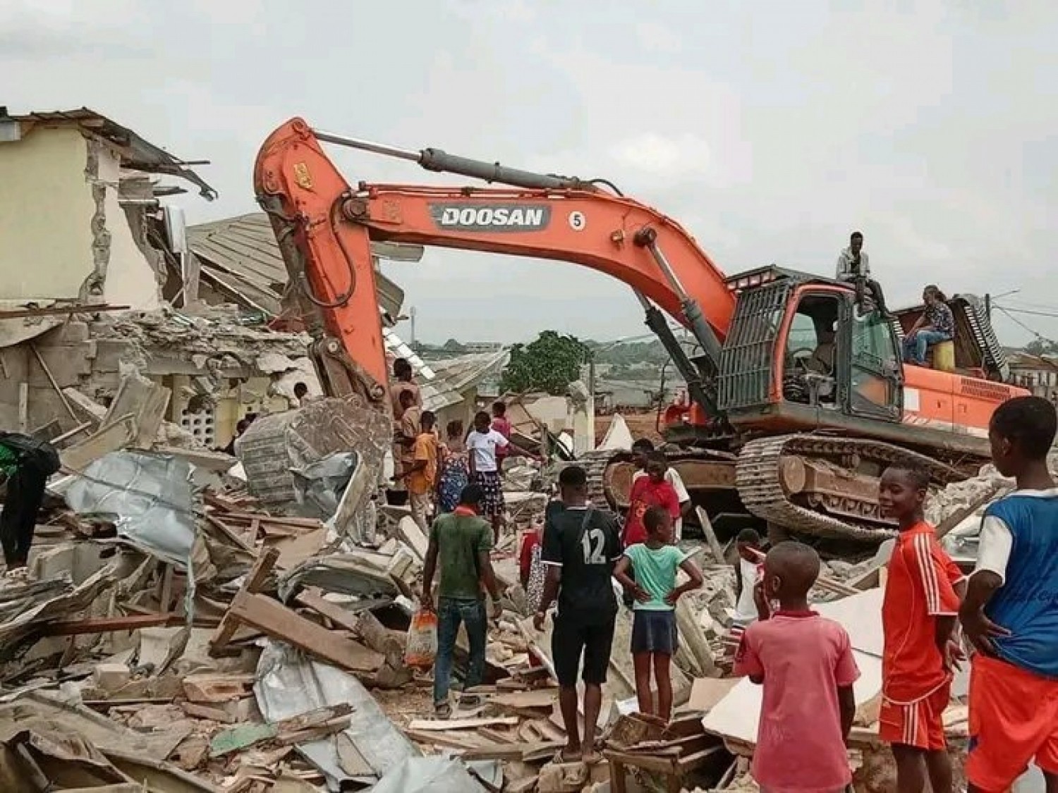 Côte d'Ivoire : Gesco démoli par les bulldozers du District d'Abidjan, à quand l'opération de déguerpissement de Boribana ?