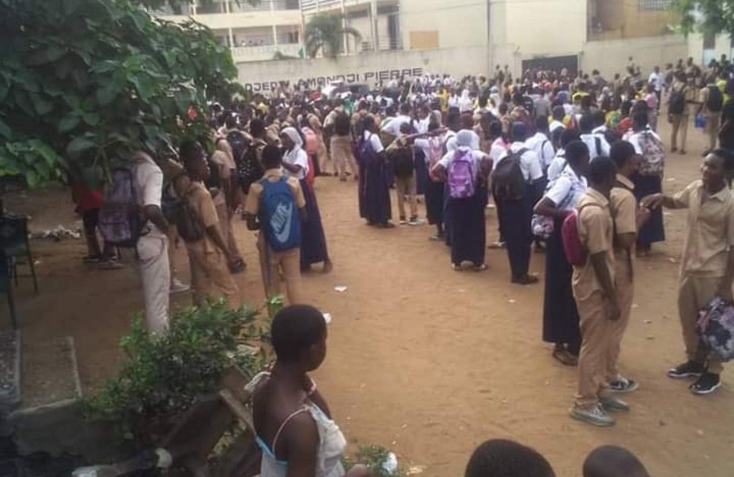 Côte d'Ivoire : Démolition d'une école à Yopougon Gesco, la Fesci décrète la fermeture des écoles en signe de protestation