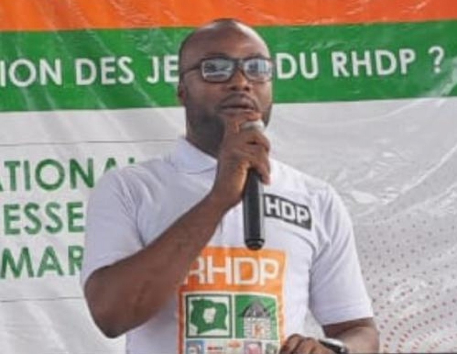 Côte d'Ivoire : Sortie du porte-parole du PDCI concernant la délégation conduite par Adjoumani à Paris, des jeunes proches du RHDP  condamnent fermement les agissements de Bredoumy