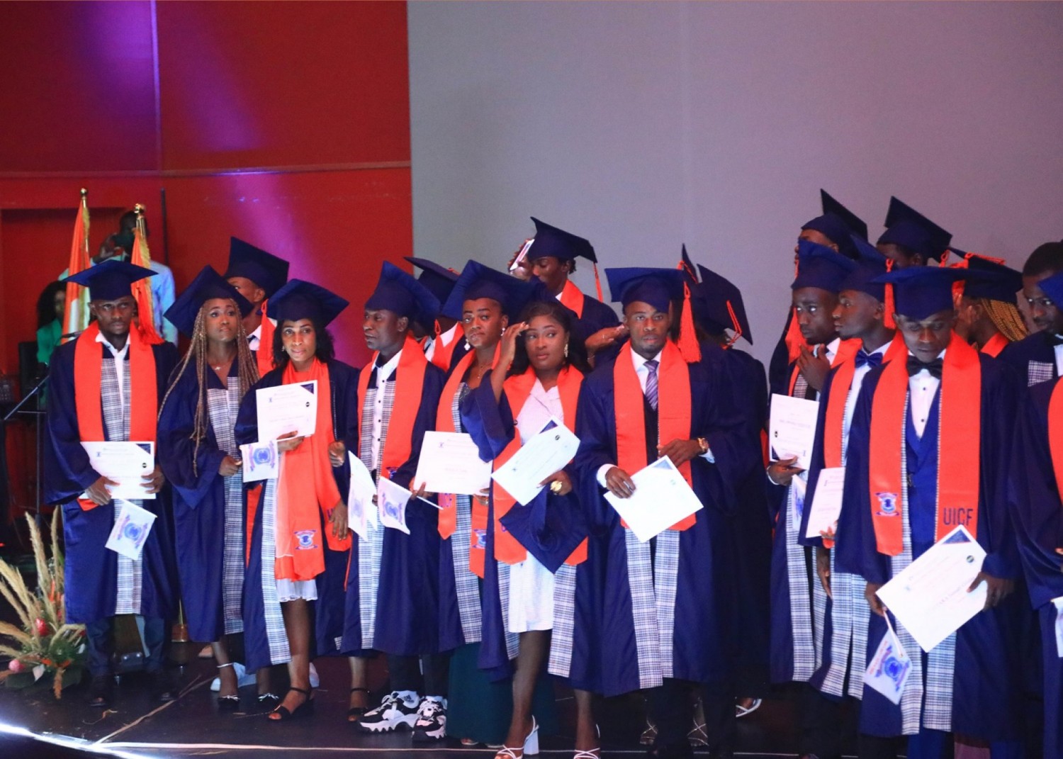 Côte d'Ivoire : Célébration de l'Excellence, 64 nouveaux diplômés honorés à l'Université Internationale Clairement de Yopougon