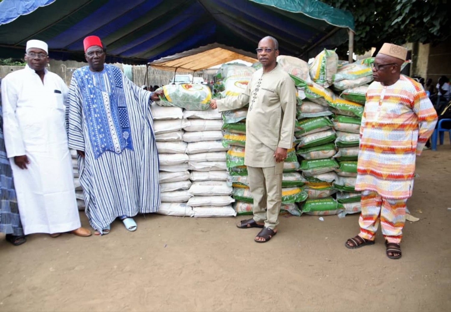 Côte d'Ivoire : Ramadan 2024, Kafana fait don de 10 tonnes de riz et de sucre à la communauté Senoufo du District d'Abidjan