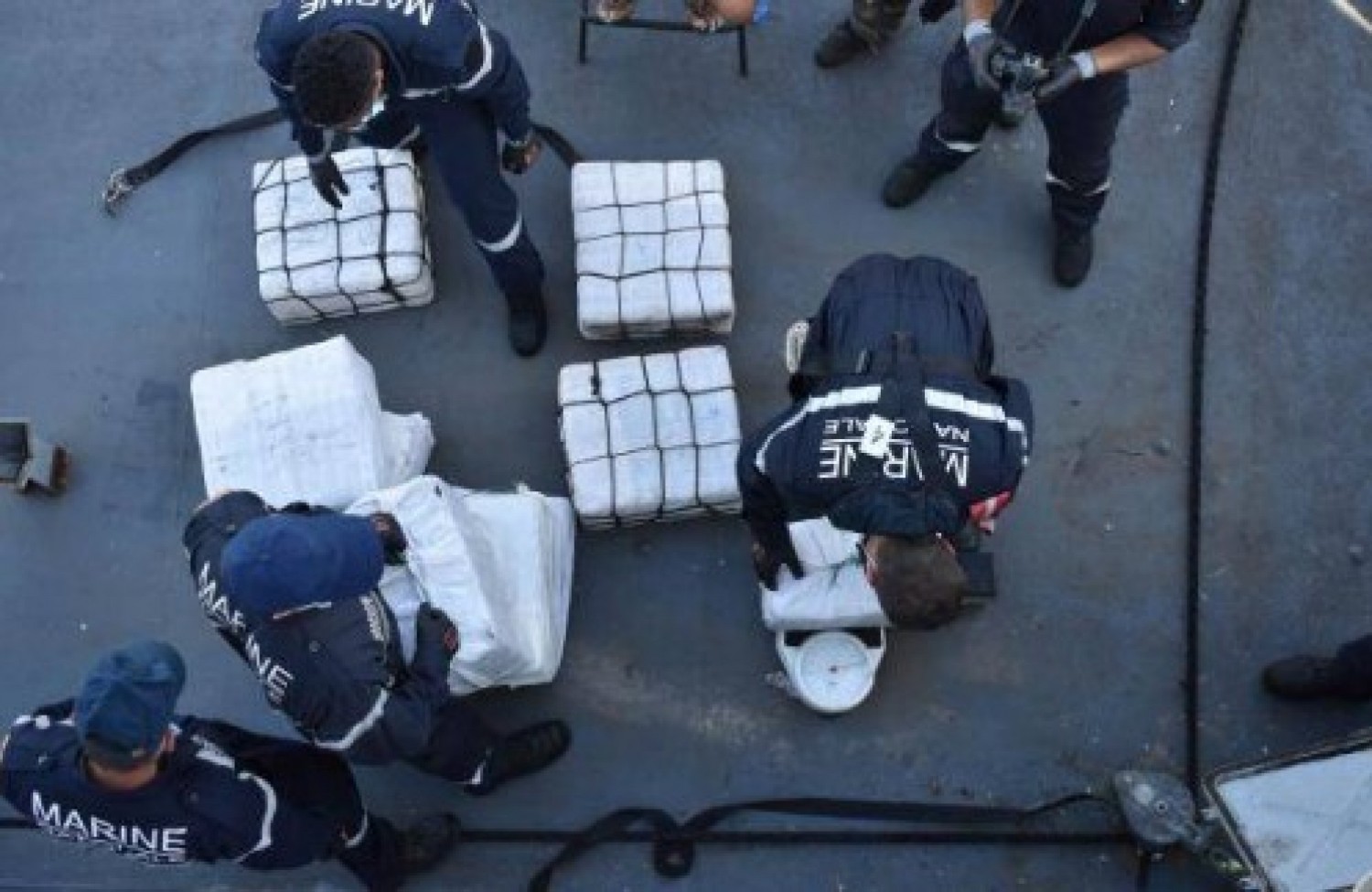 Afrique-France : La Marine Française annonce avoir saisi 10 693 kg de cocaïne sur un navire de pêche dans le golfe de Guinée