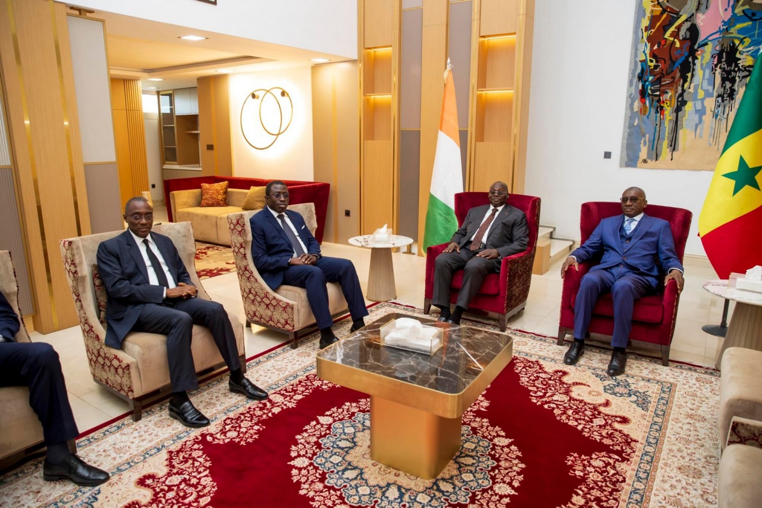 Côte d'Ivoire-Sénégal : Le Vice-Président Tiémoko Meyliet Koné a  représenté le chef de l'Etat à la prestation de serment  de Bassirou Diomaye Faye