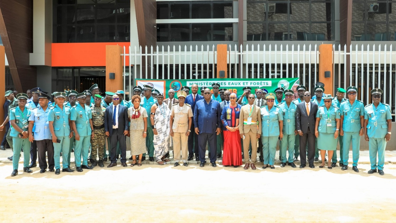 Côte d'Ivoire : Sciage illégal, Laurent Tchagba à la guerre contre les cadres et agents indélicats et tous clandestins qui anéantissent les efforts du gouvernement