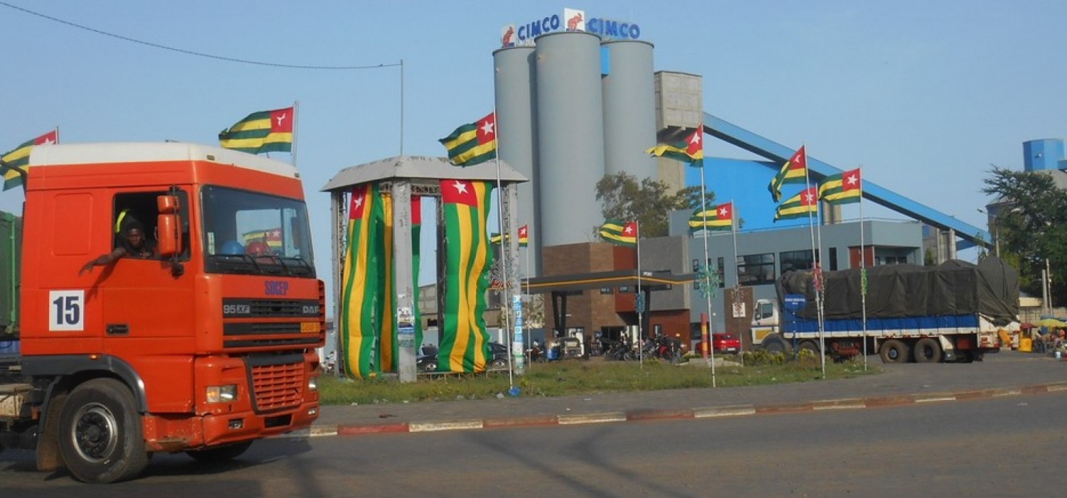 Togo :  Le 64e anniversaire de l'indépendance marqué par un défilé militaire à Lomé