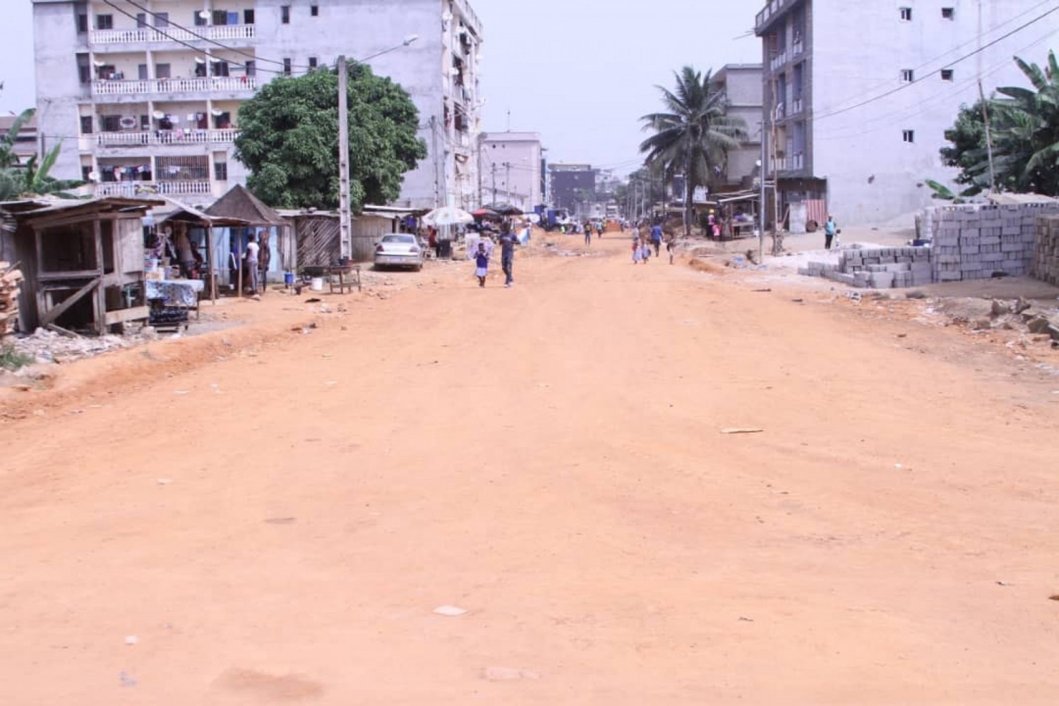 Côte d'Ivoire : Yopougon va bénéficier de 10,240 Kilomètres de bitumes, 100 jeunes bientôt recrutés pour l'assainissement de la commune