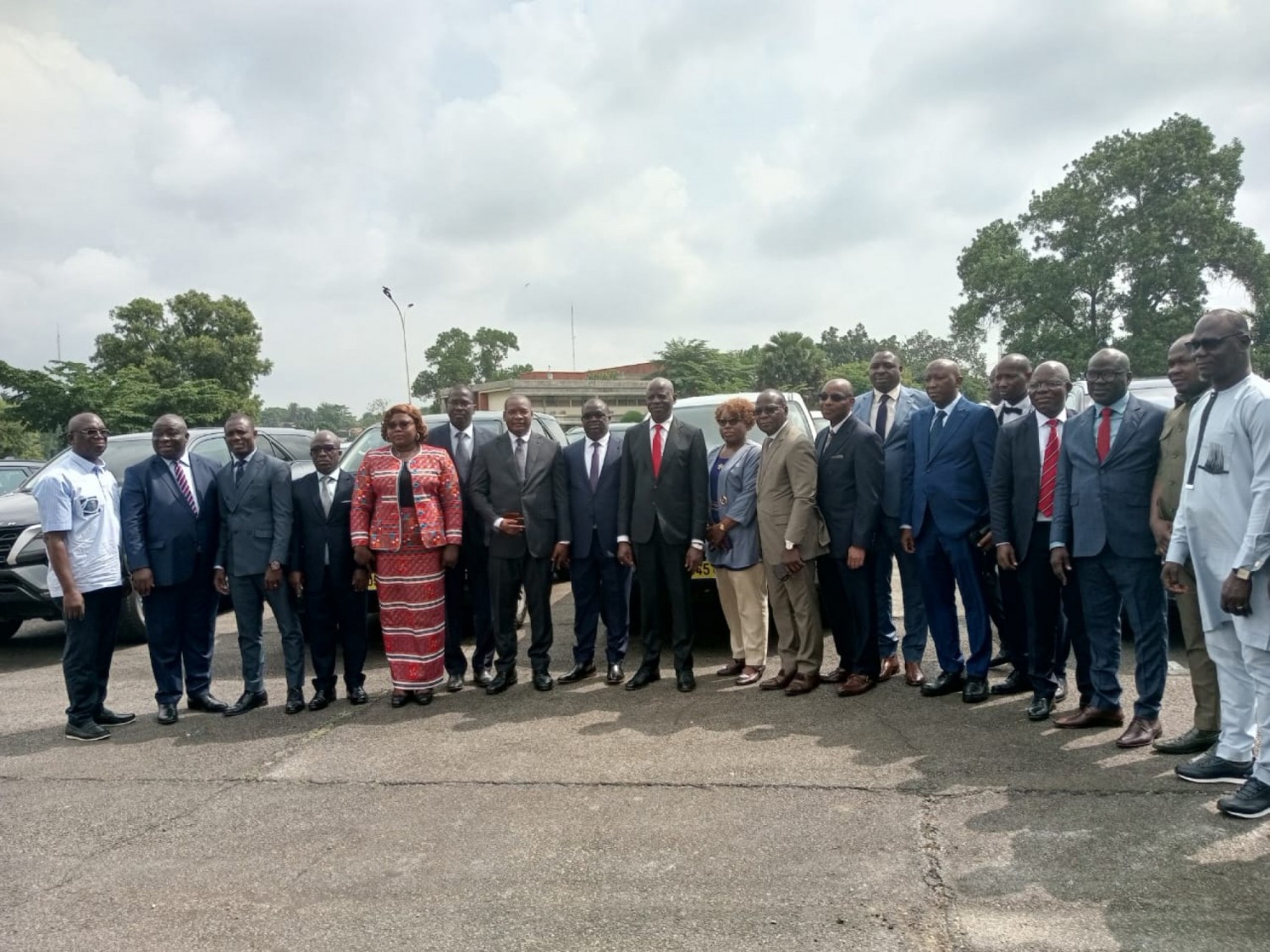 Côte d'Ivoire : Université de Bondoukou, Diawara améliore la mobilité des responsables administratifs avec 18 véhicules de service d'un coût de 416 millions de Fcfa
