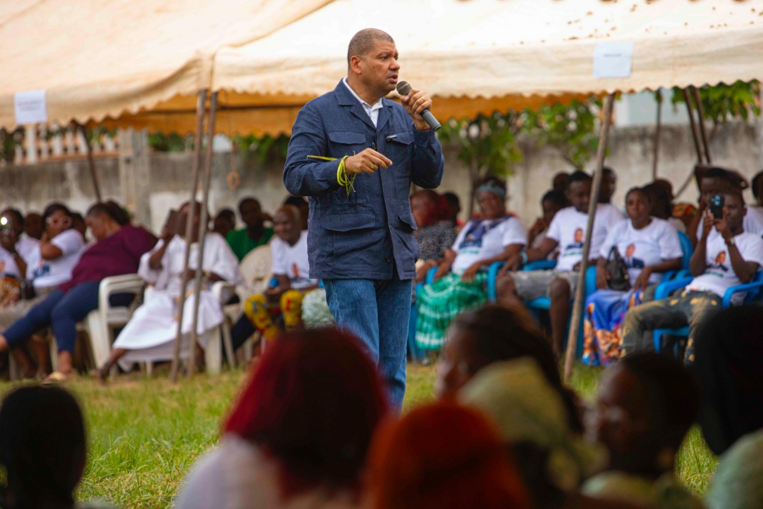 Côte d'Ivoire: À Blolequin et Guiglo, le candidat appelle à une nouvelle gouvernance et à un changement générationnel porté par la jeunesse.