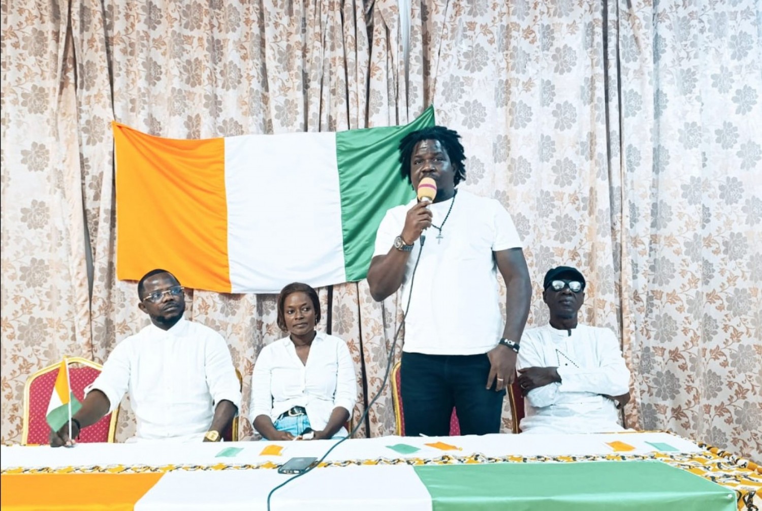 Côte d'Ivoire : Présidentielle 2025, les acteurs des arts et de la culture appelés à être des artisans de paix et de cohésion sociale