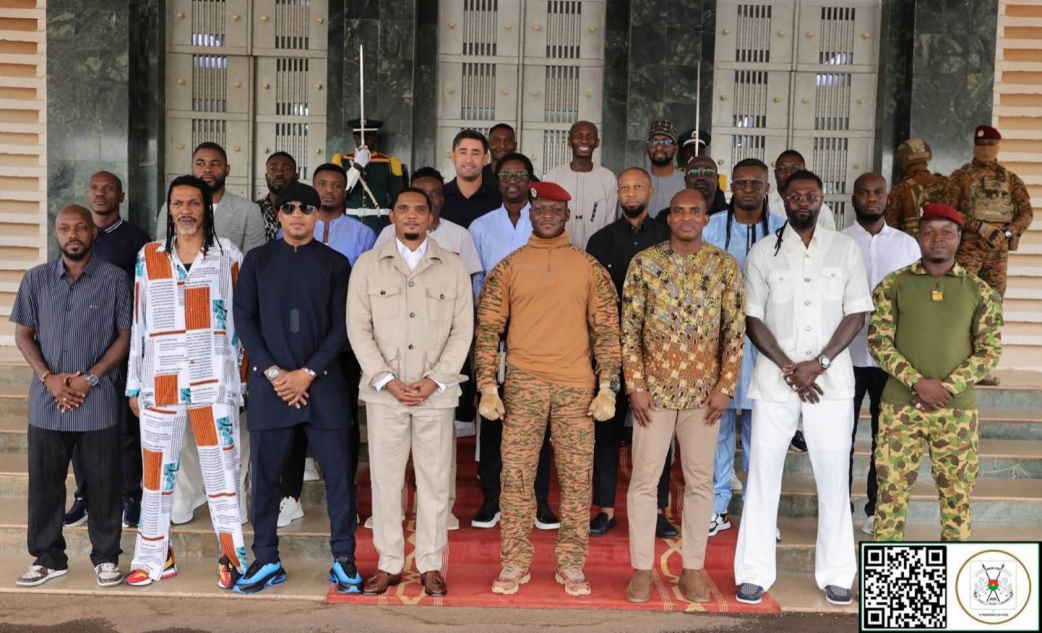 Burkina Faso : Samuel Eto'o, Okocha, Song et d'autres anciennes gloires du football à Ouagadougou