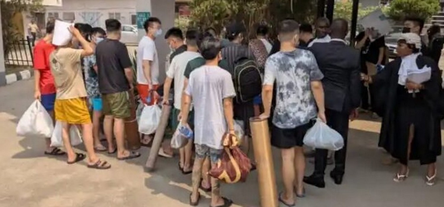 Nigeria :  21 pirates informatiques étrangers condamnés et ordonnés de quitter le pays