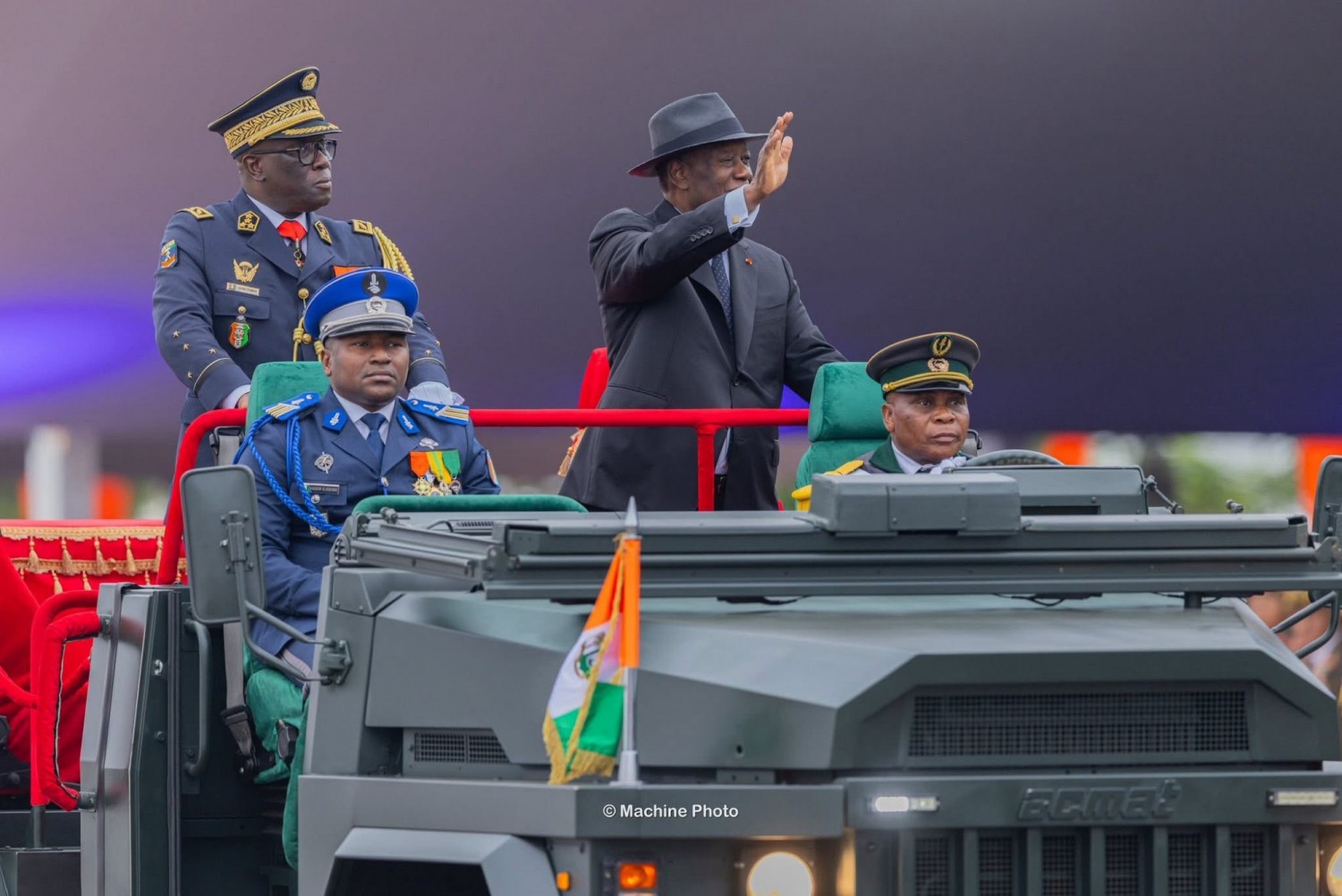 Côte d'Ivoire : 65è anniversaire de l'indépendance à Bouaké, un impressionnant défilé militaire et civil célèbre la fraternité et la défense nationale