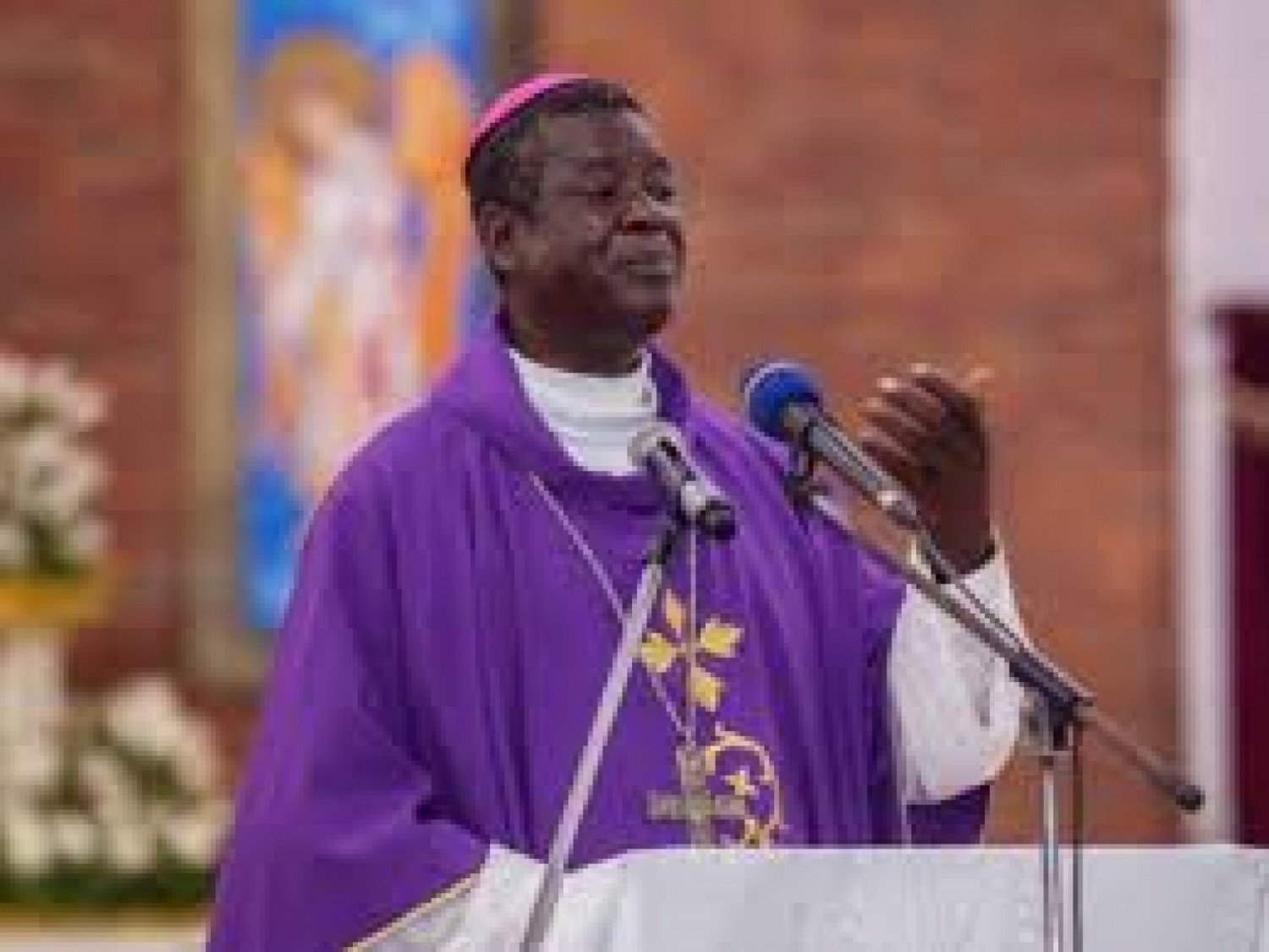 Cameroun : L'archevêque de Douala dénonce une situation catastrophique et tire la sonnette d'alarme