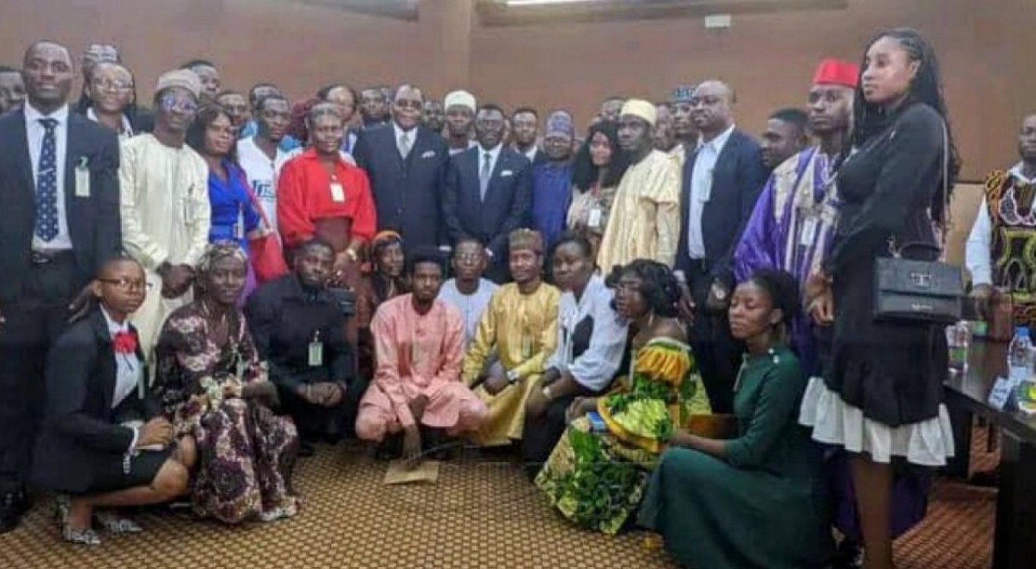 Cameroun : Présidentielle 2025, la jeunesse universitaire fait bloc derrière Paul Biya