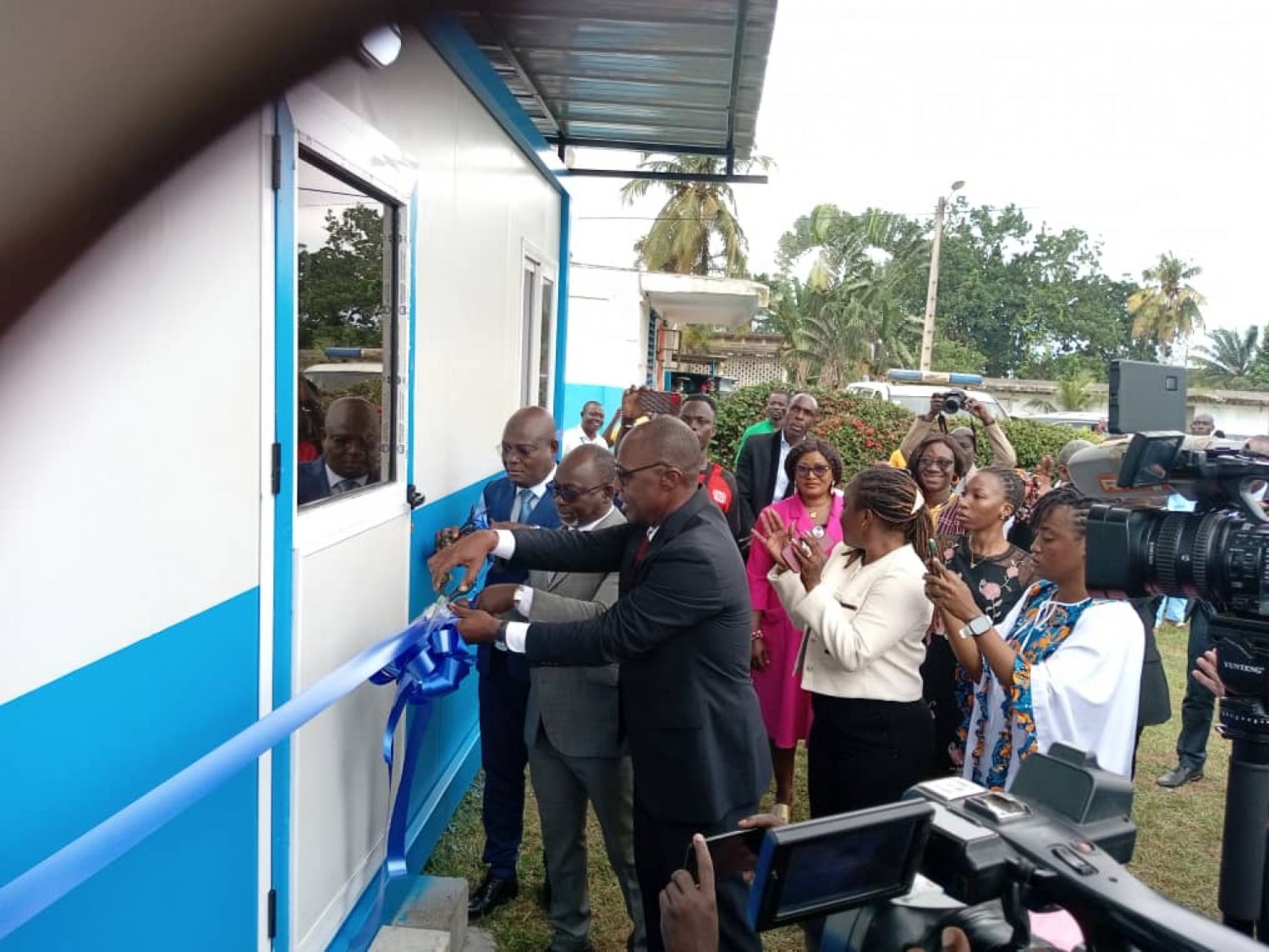 Côte d'Ivoire : Un souffle d'espoir à Bingerville, la Soka Gakkai offre un bâtiment flambant neuf à l'hôpital psychiatrique