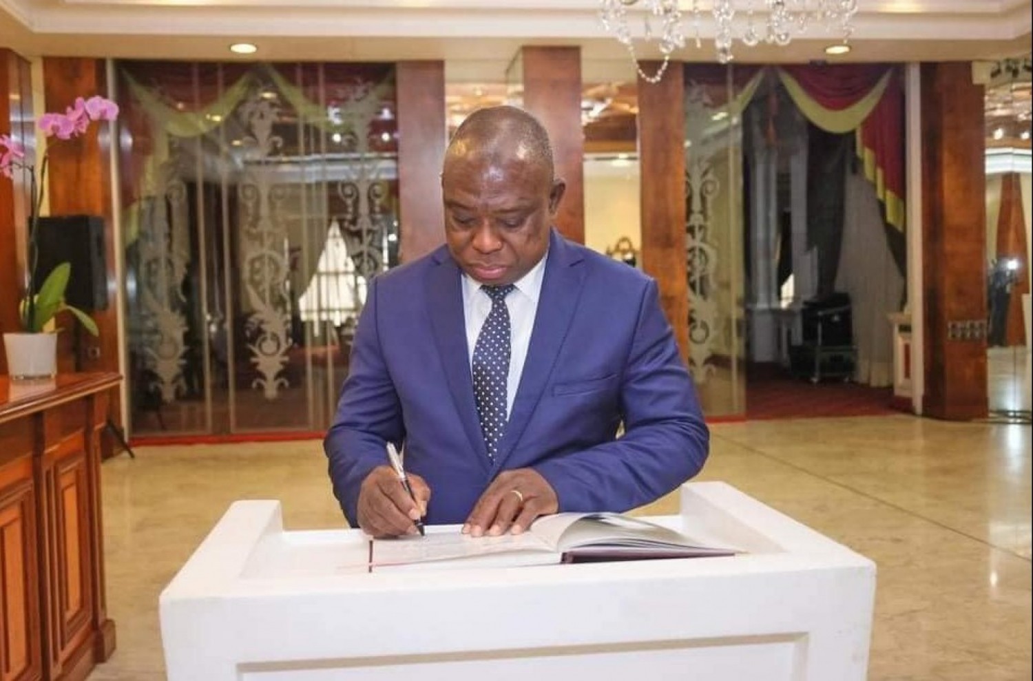 Côte d'Ivoire : Diplomatie, l'Ambassadeur KKB au Gabon représentera également le pays à Sao Tomé-et-Principe