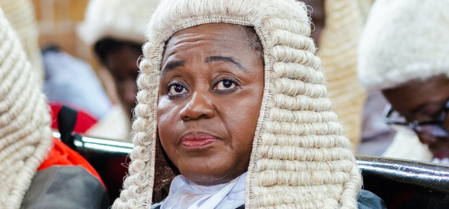 Ghana :  La présidente de la Cour suprême, Getrude Torkornoo, limogée