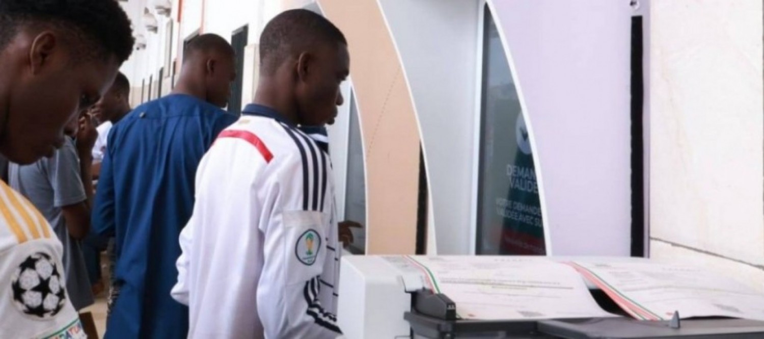 Côte d'Ivoire : Yopougon, mise en service de la deuxième borne digitale interactive d'établissement de documents administratifs, 3000 extraits pourront être établis par jour