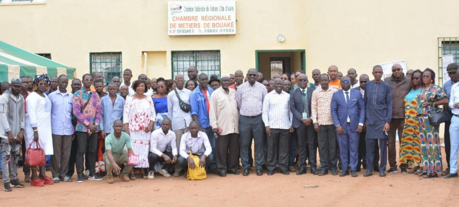 Côte d'Ivoire : Bouaké, les artisans sensibilisés sur l'adhésion au RSTI et sur l'accès au financement