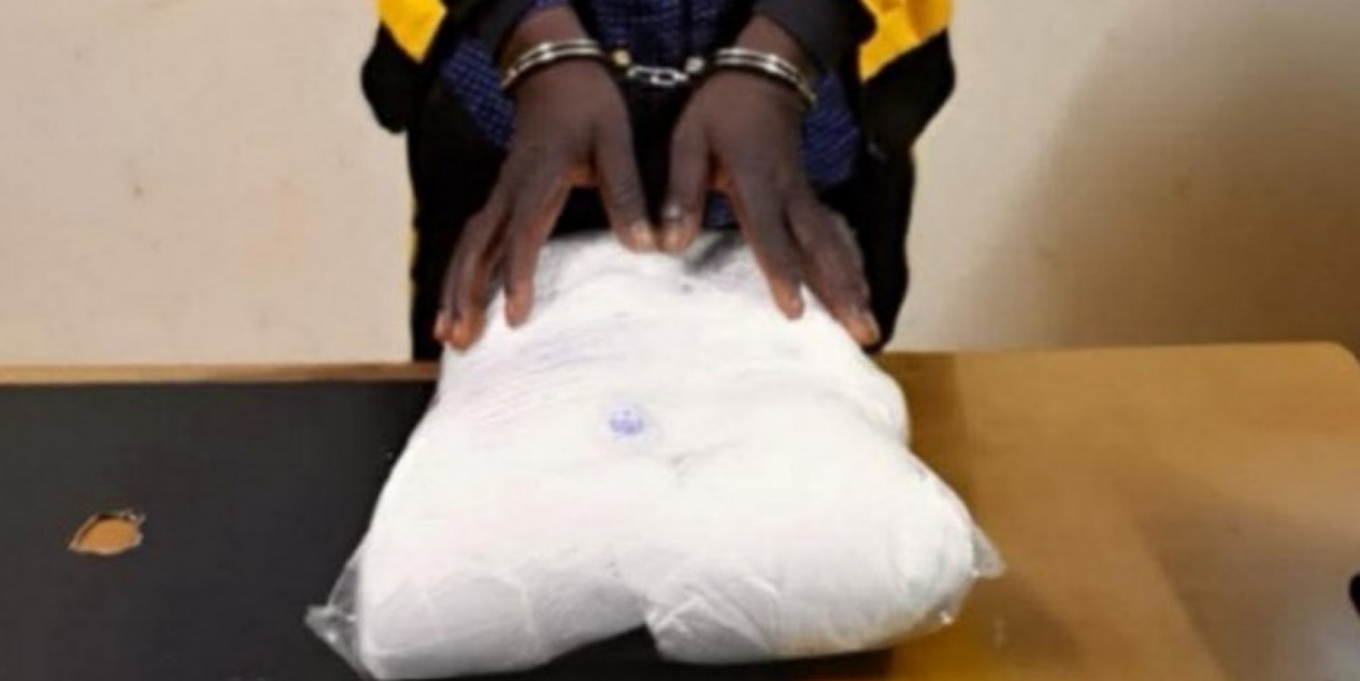 Guinée-Bissau : Arrestation d'un passager avec 4 kg de cocaïne à l'aéroport de Bissau