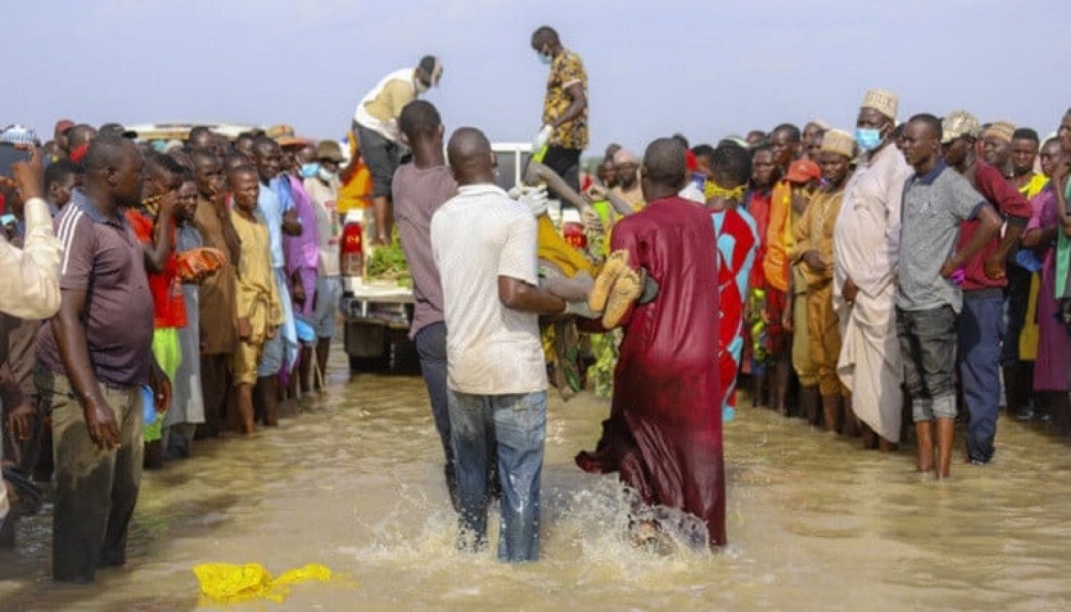 Nigeria : Au moins 60 morts dans le naufrage d'un bateau surchargé dans l'État du Niger