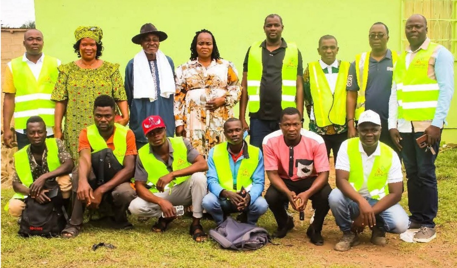 Côte d'Ivoire : San Pedro, le conseil régional offre 3 salles de classes six latrines et un bureau de directeur à un groupe scolaire