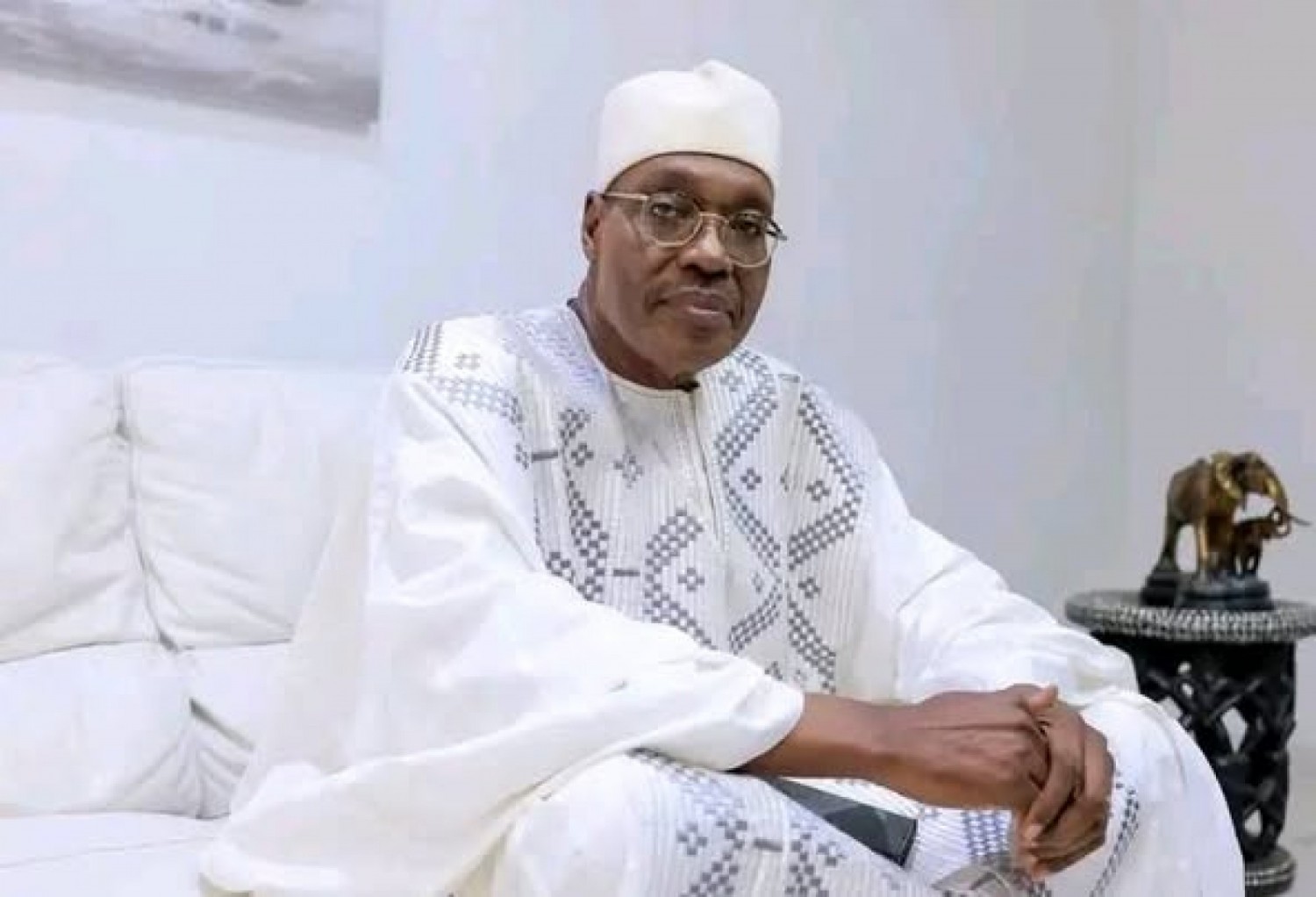 Cameroun : Issa Tchiroma Bakary 79 ans, candidat consensuel de la coalition menée par Anicet Ekane et Djeukam Tchameni