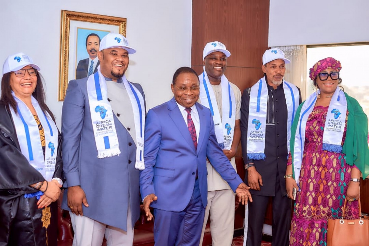 Cameroun : Pénurie d'eau potable, le gouvernement s'engage aux côtés d'Africa Dream Water pour 100 forages solaires