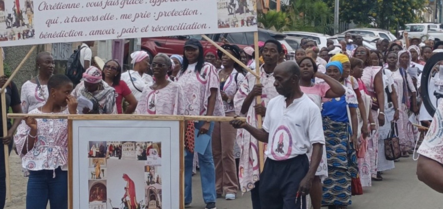 Côte d'Ivoire : Présidentielle 2025, marche priante à Cocody pour des élections apaisées