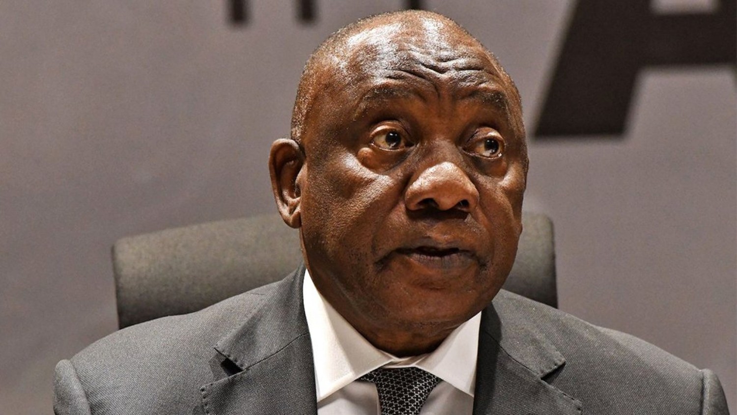 Afrique du Sud-France : Cyril Ramaphosa « affligé» par la mort de l'ambassadeur Nathi Mthethwa