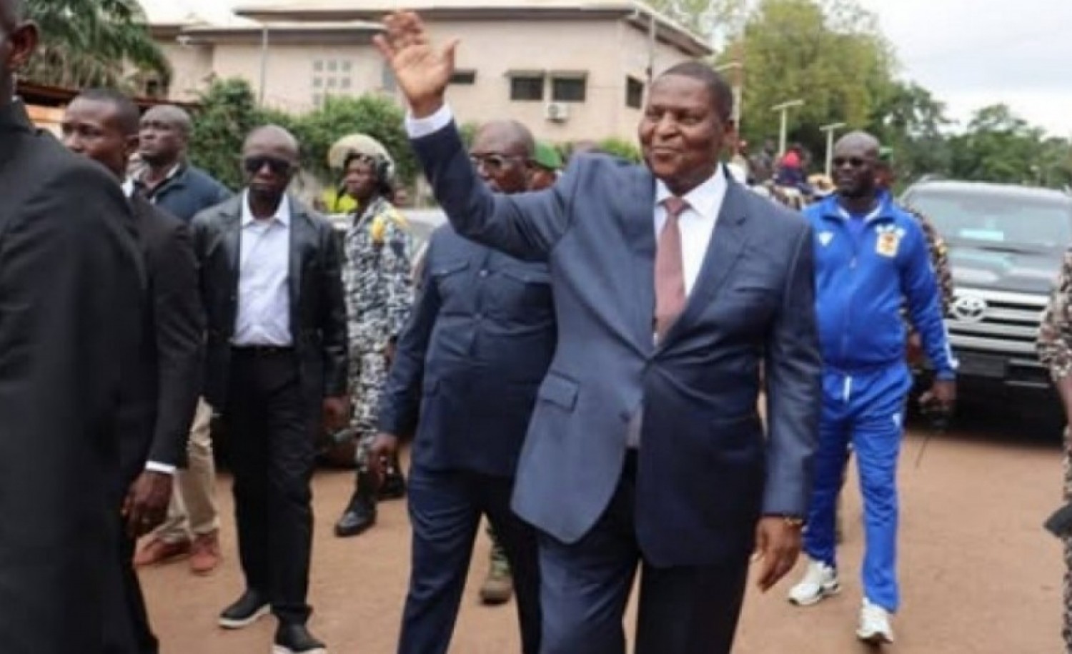 Centrafrique : Touadéra dépose officiellement sa candidature pour la présidentielle 2025
