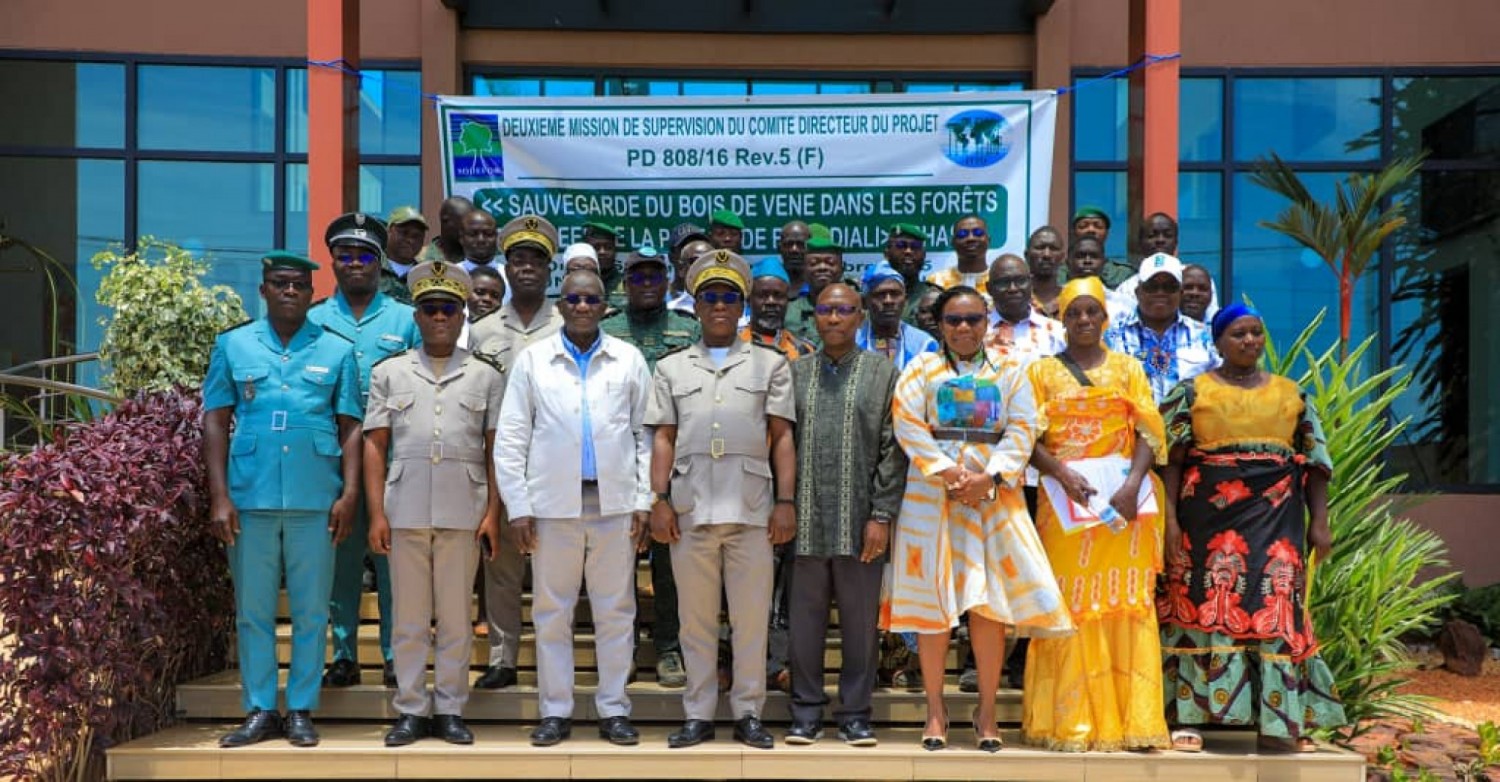 Côte d'Ivoire : Un projet « Sauvegarde du Bois de vène » pour gérer durablement les écosystèmes du bois de vène dans le nord du pays