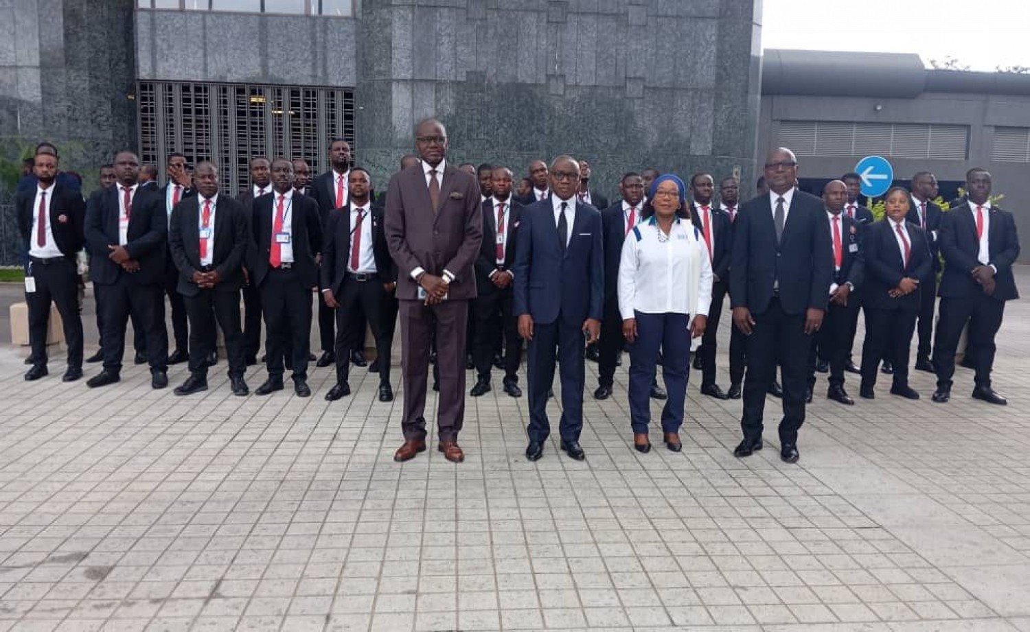 Côte d'Ivoire : Dernière cérémonie solennelle avant l'élection présidentielle, un appel à la neutralité et à la cohésion nationale