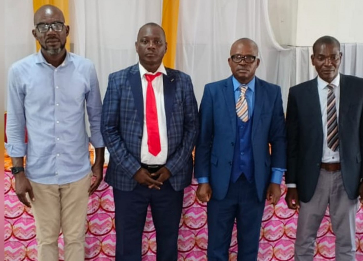 Côte d'Ivoire : Présidentielle 2025, deux partis du CODE se retirent de la campagne de Jean-Louis Billon, leurs raisons