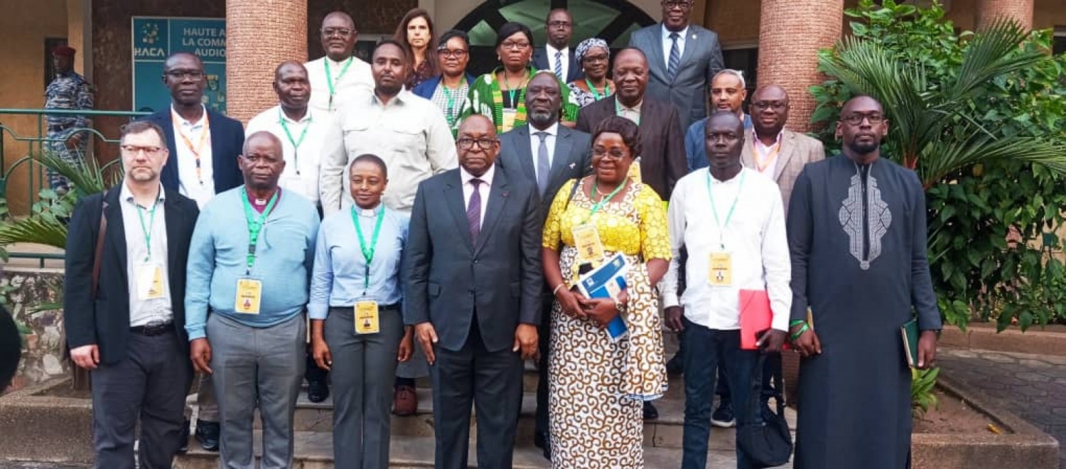 Côte d'Ivoire : Égalité d'accès des candidats aux médias audiovisuels, le professionnalisme de la HACA dans la gestion médiatique de la campagne présidentielle