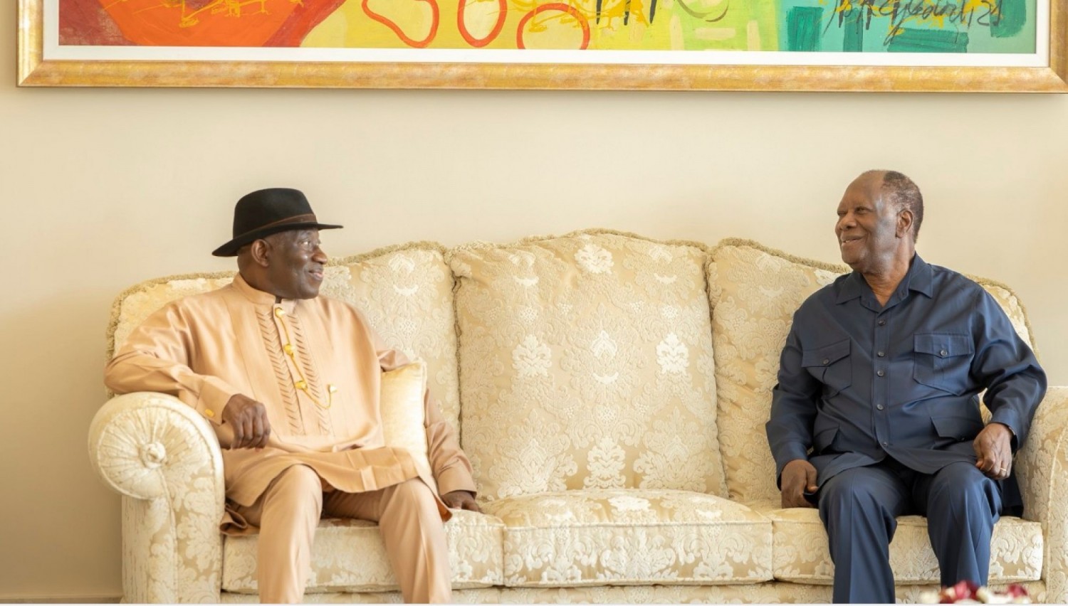 Côte d'Ivoire : Présidentielle : Ouattara réaffirme à l'ancien président Nigérian Goodluck Jonathan l'engagement du Gouvernement à garantir le bon déroulement de l'élection