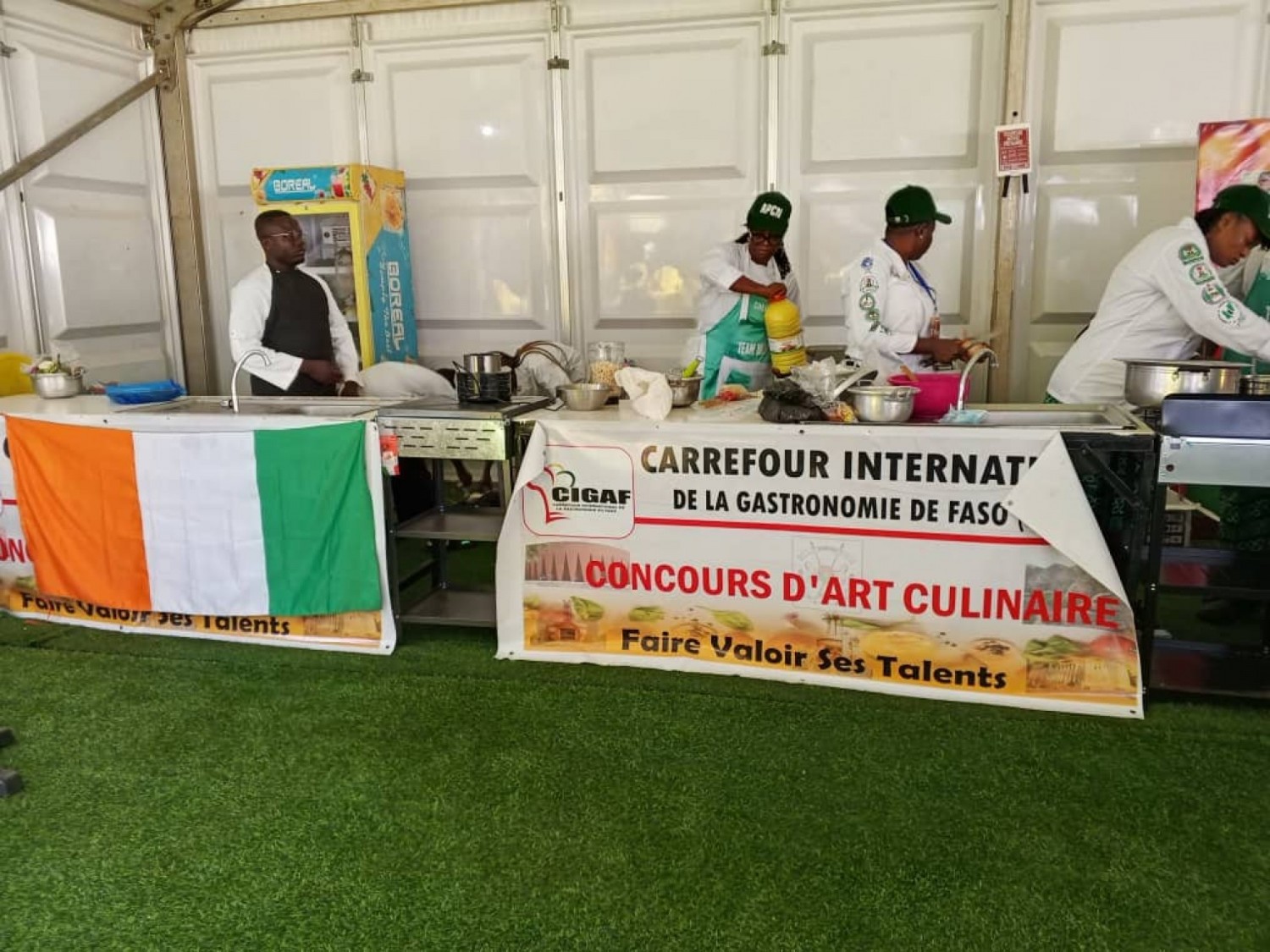 Côte d'Ivoire : Issus de Bouaké, des cuisiniers promeuvent la gastronomie ivoirienne au CIGAF à Ouagadougou