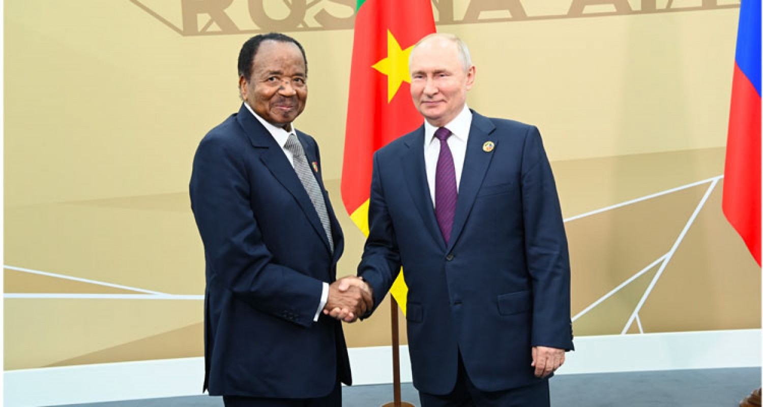 Cameroun : Vladimir Poutine, premier grand leader mondial à féliciter Paul Biya pour sa réélection