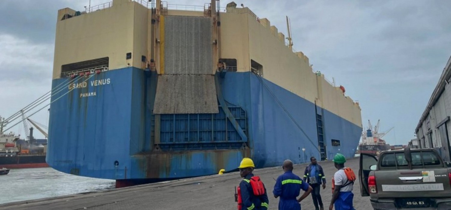 Ghana :  La Marine arrête 10 nigérians cachés à bord d'un navire panaméen