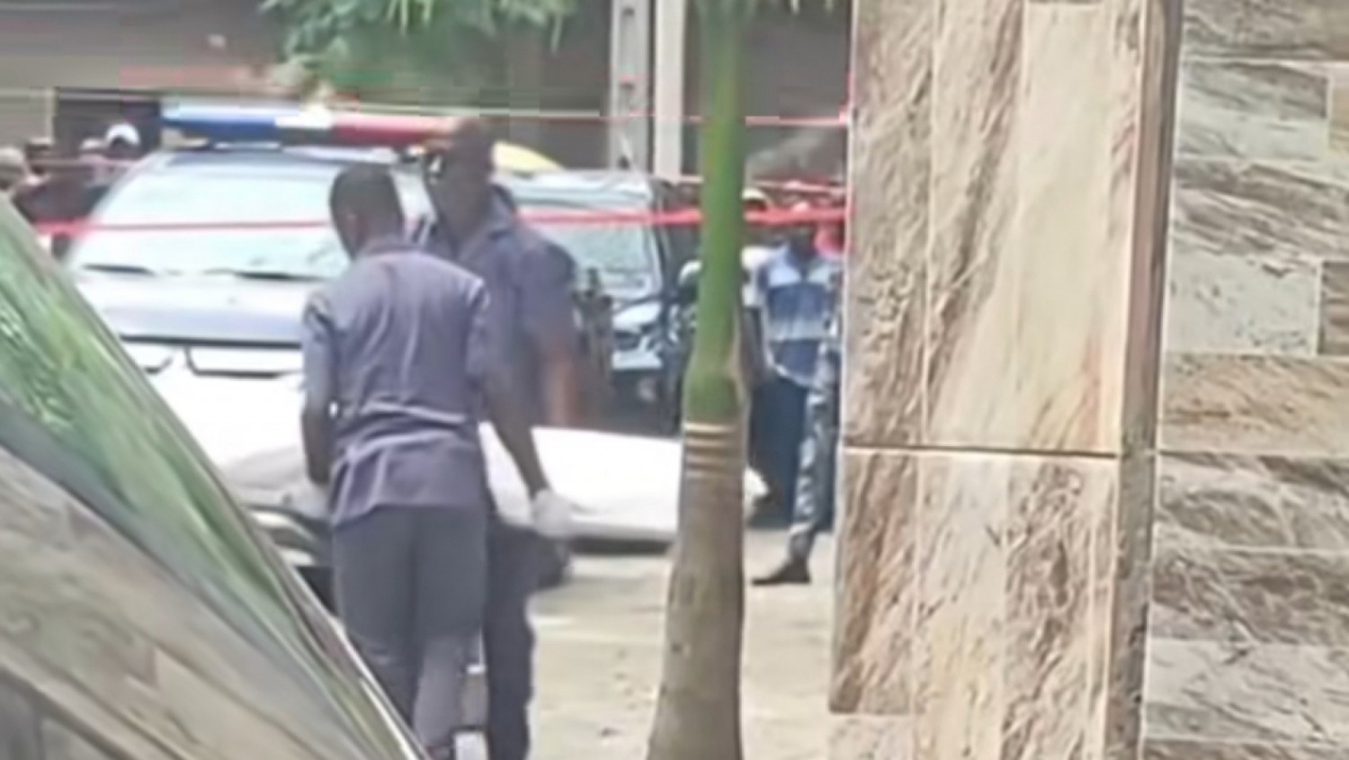 Côte d'Ivoire : Drame à Koumassi, une dispute banale tourne au drame, un livreur de gaz poussé à la mort après une querelle avec une cliente